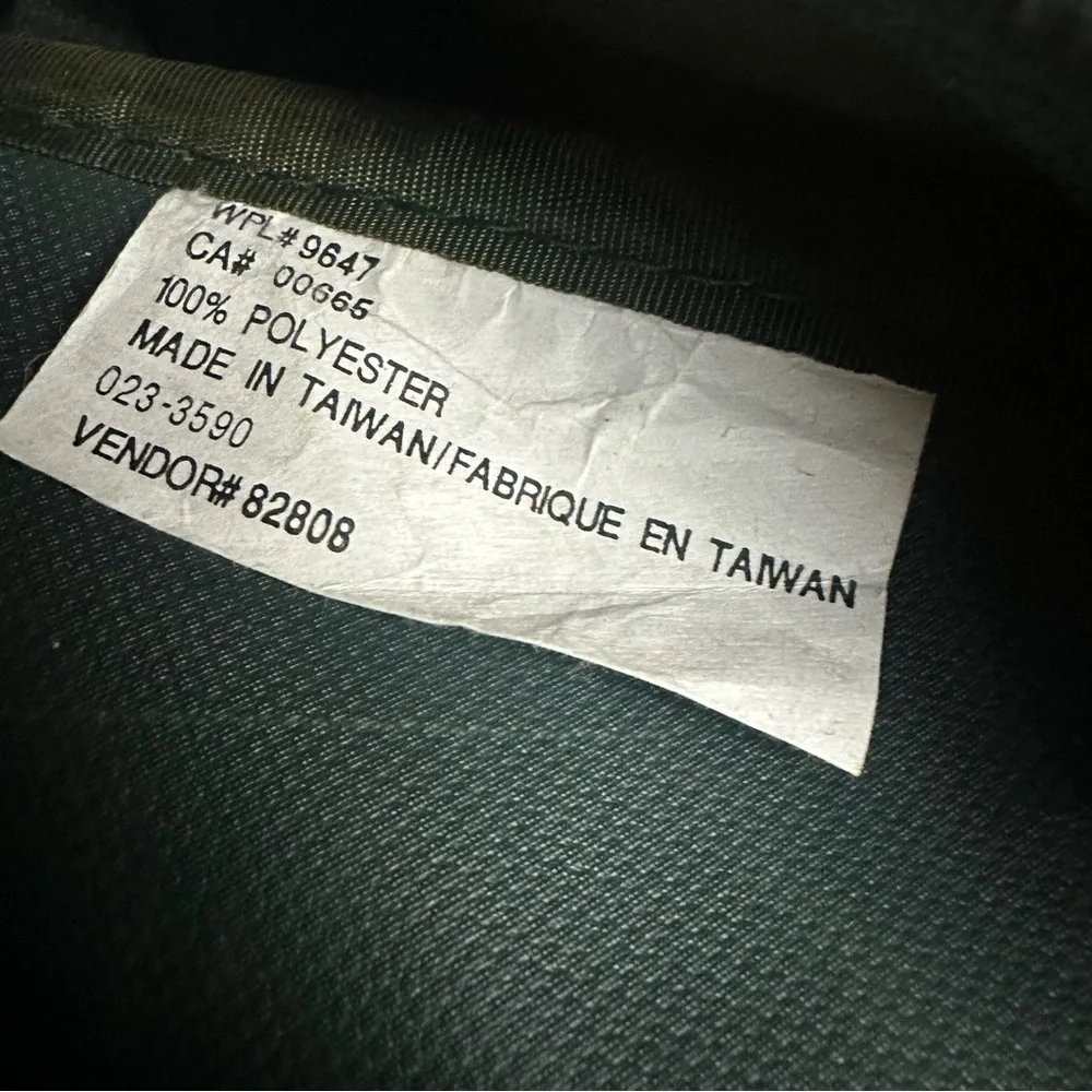 Eddie Bauer travel bag